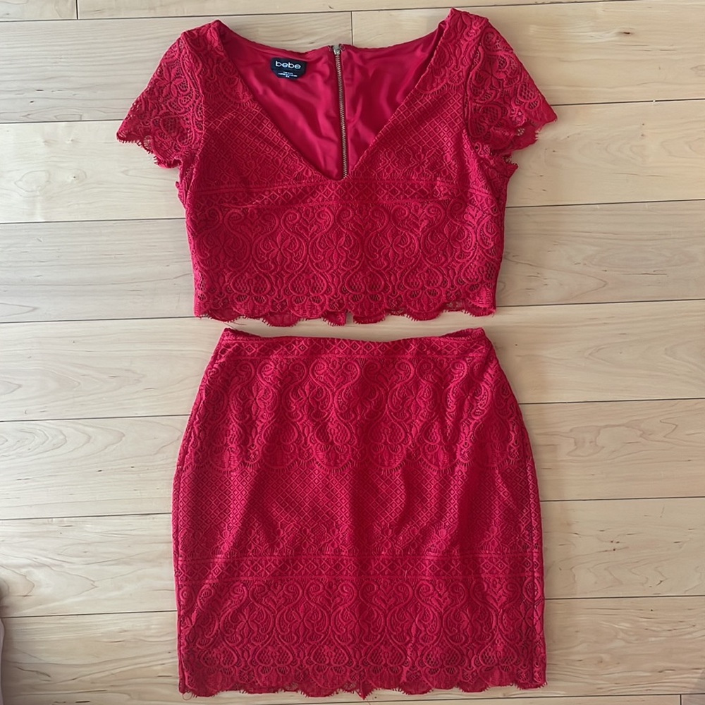 bebe | Red lace dress